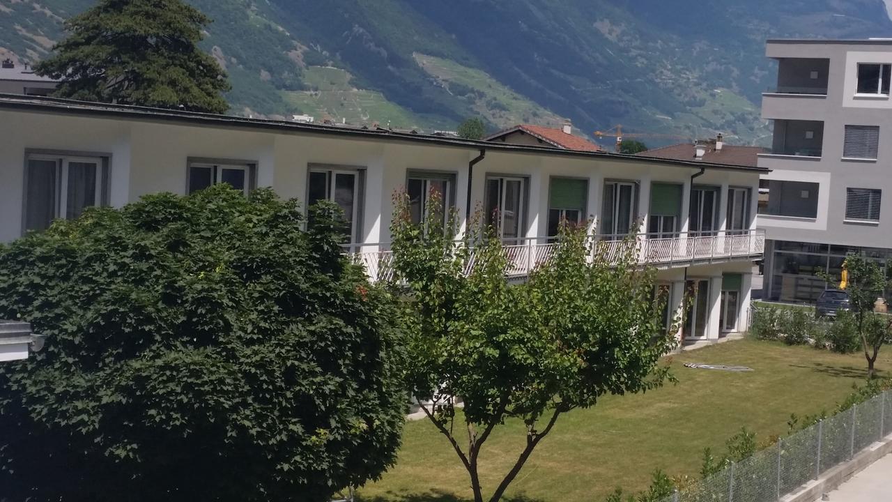 Motel Des Sports Martigny Exterior foto