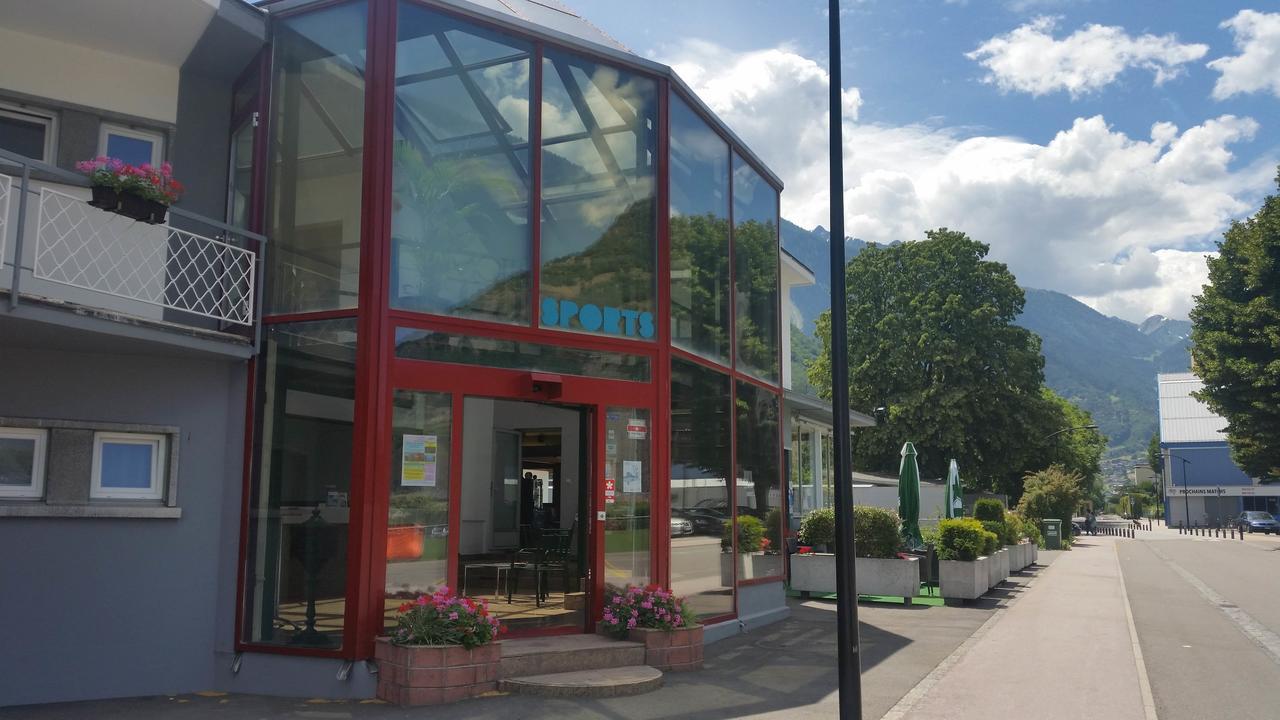 Motel Des Sports Martigny Exterior foto