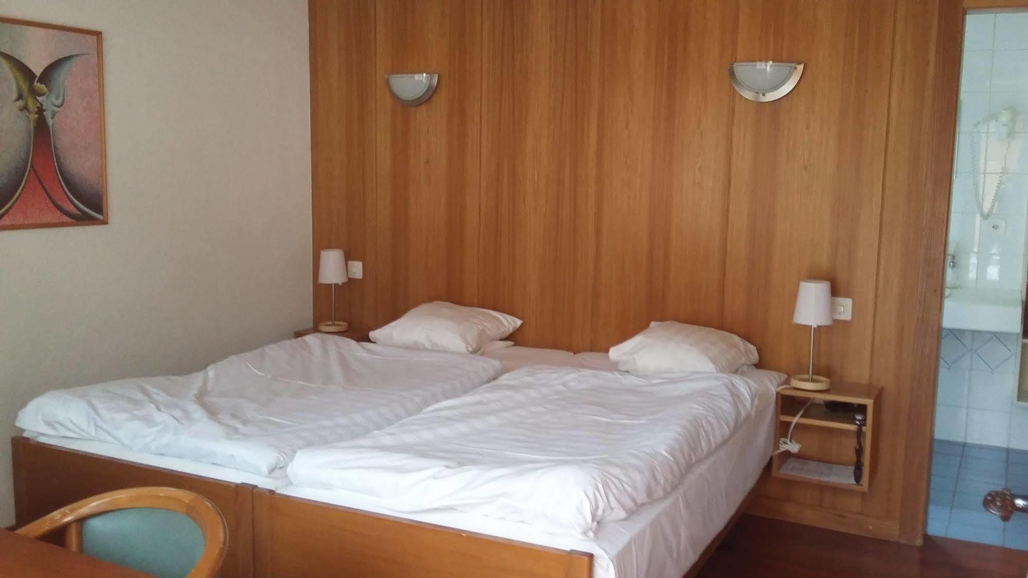 Motel Des Sports Martigny Exterior foto